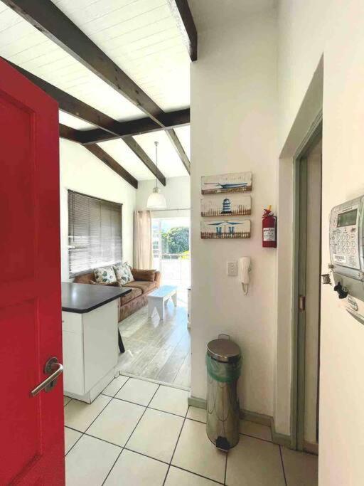 Perfect Knysna Getaway - Little Nest Studio Apartment Bagian luar foto